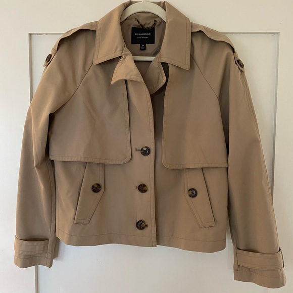 Banana Republic Factory Cropped Trench Coat - Picture 1 of 5